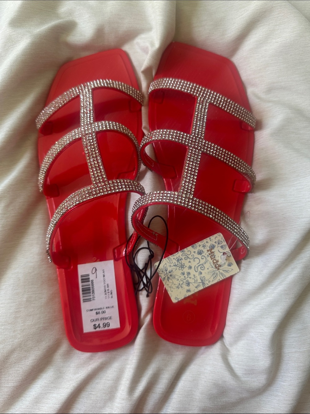 Women’s sandals